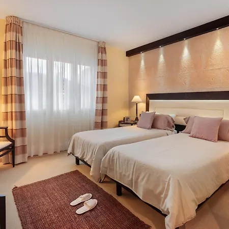 San Miguel 3* マオー