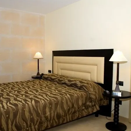 San Miguel فندق ماهون