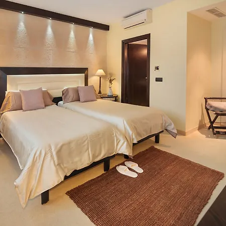 San Miguel 3* ماهون