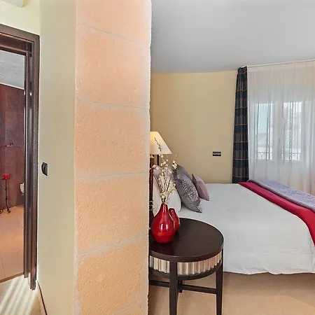 San Miguel فندق ماهون