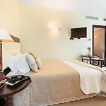 San Miguel 3* Mahón