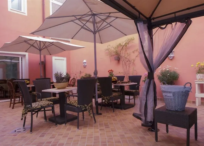 San Miguel 3* Mahón